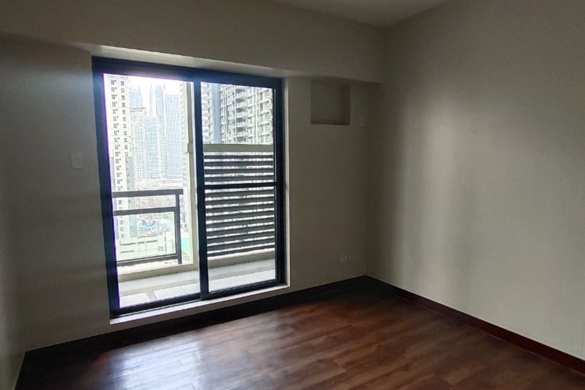 3 Bedroom Condo at Flair Towers, Mandaluyong