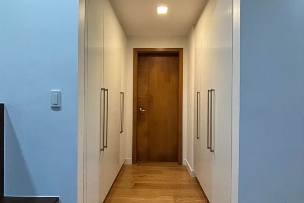 1BR Unit at Park Terraces - Fully Furnished Luxury Condo