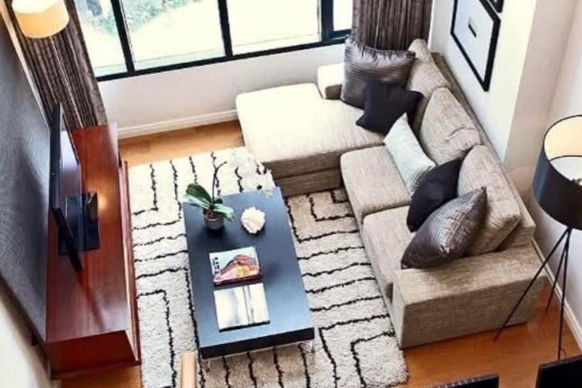 One Rockwell East-тегі толық жабдықталған бір бөлмелі пәтер