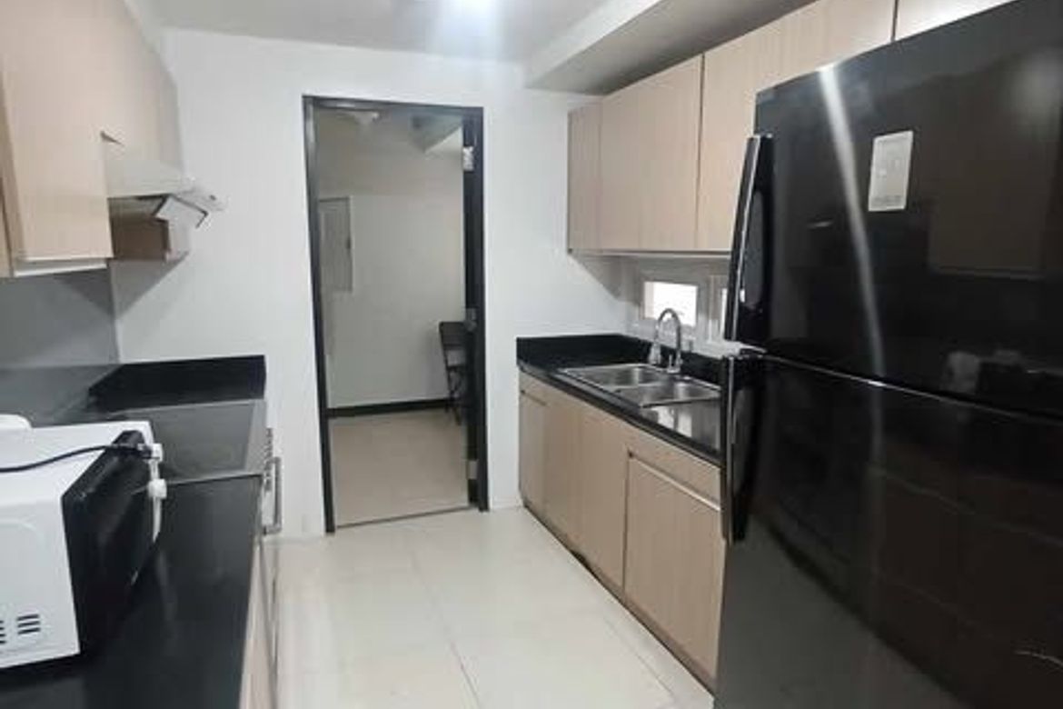 The Maridien – 2-мұнара, BGC-дағы кең 3 бөлмелі пәтер