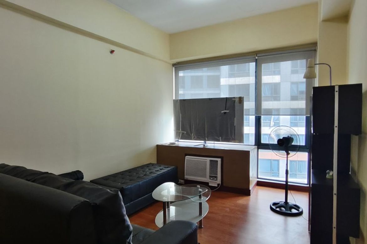 Fully Furnished 2BR Condo at Eastwood Parkview, Quezon City