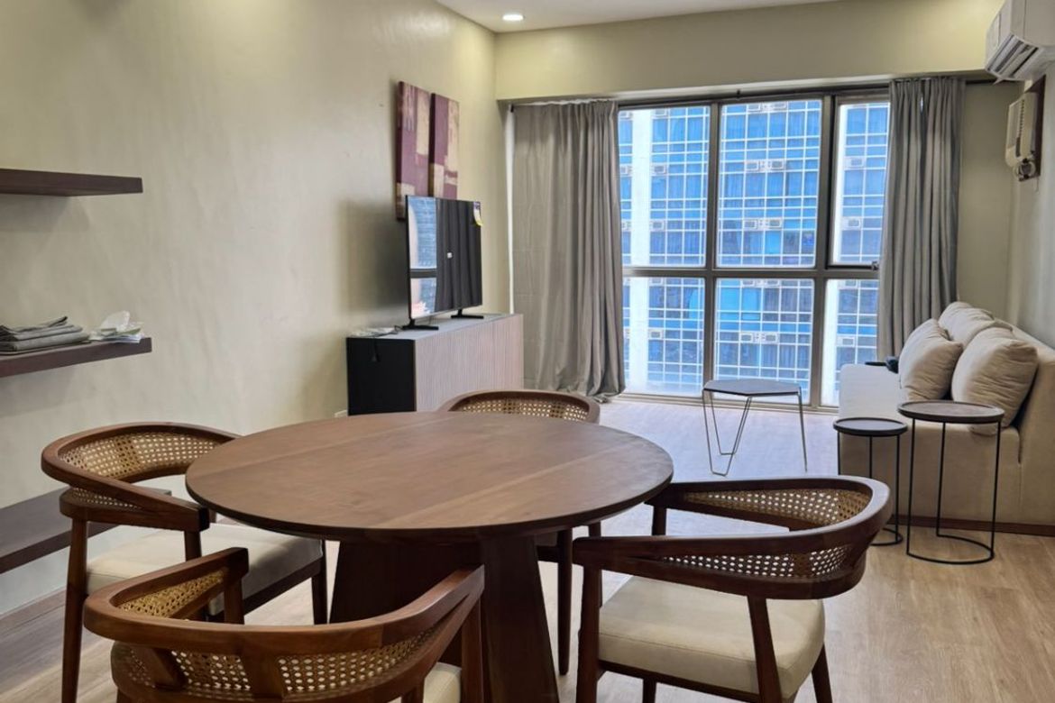 Paseo Parkview Tower 2-дегі толық жабдықталған 1 бөлмелі пәтер