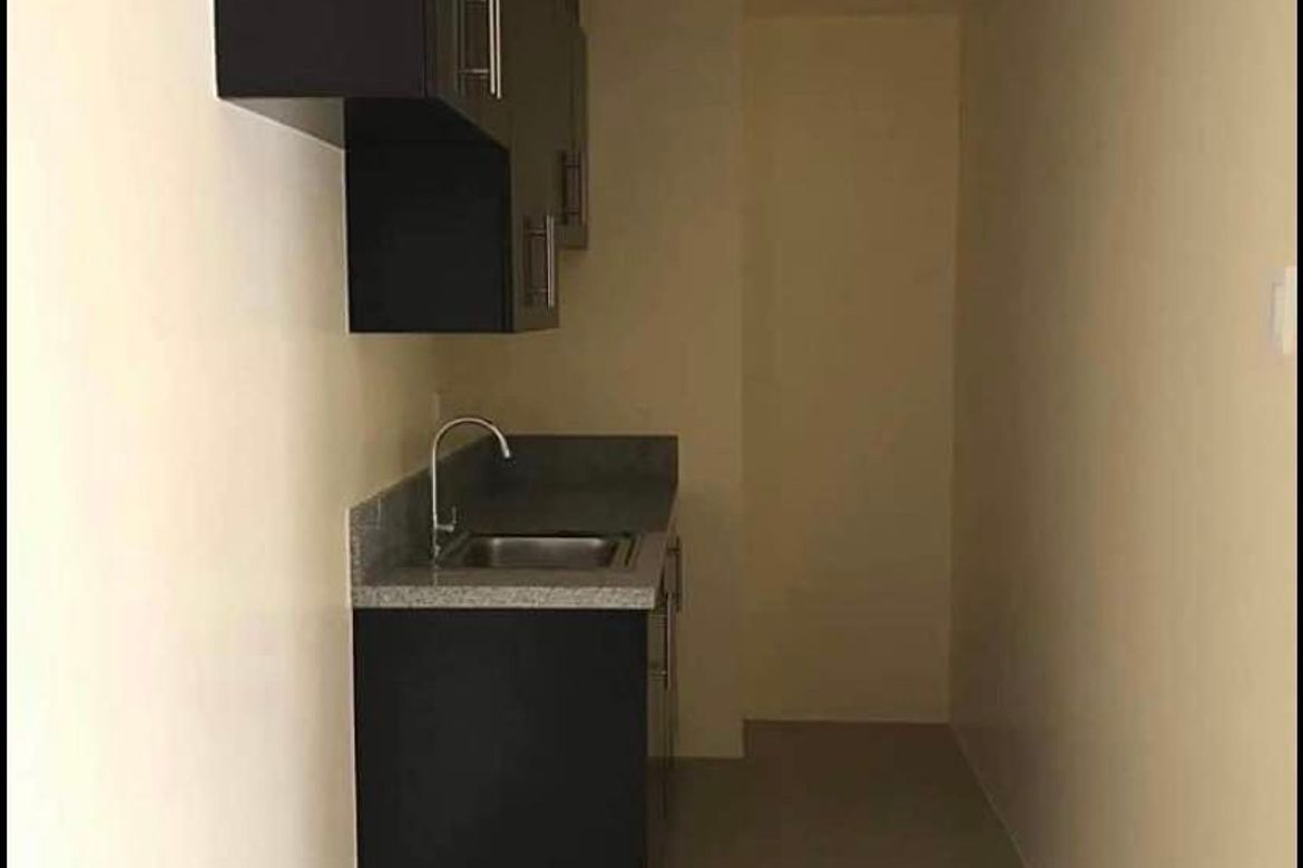 Rochester Gardens - BGC-ге жақын заманауи азиялық дизайнды кондо