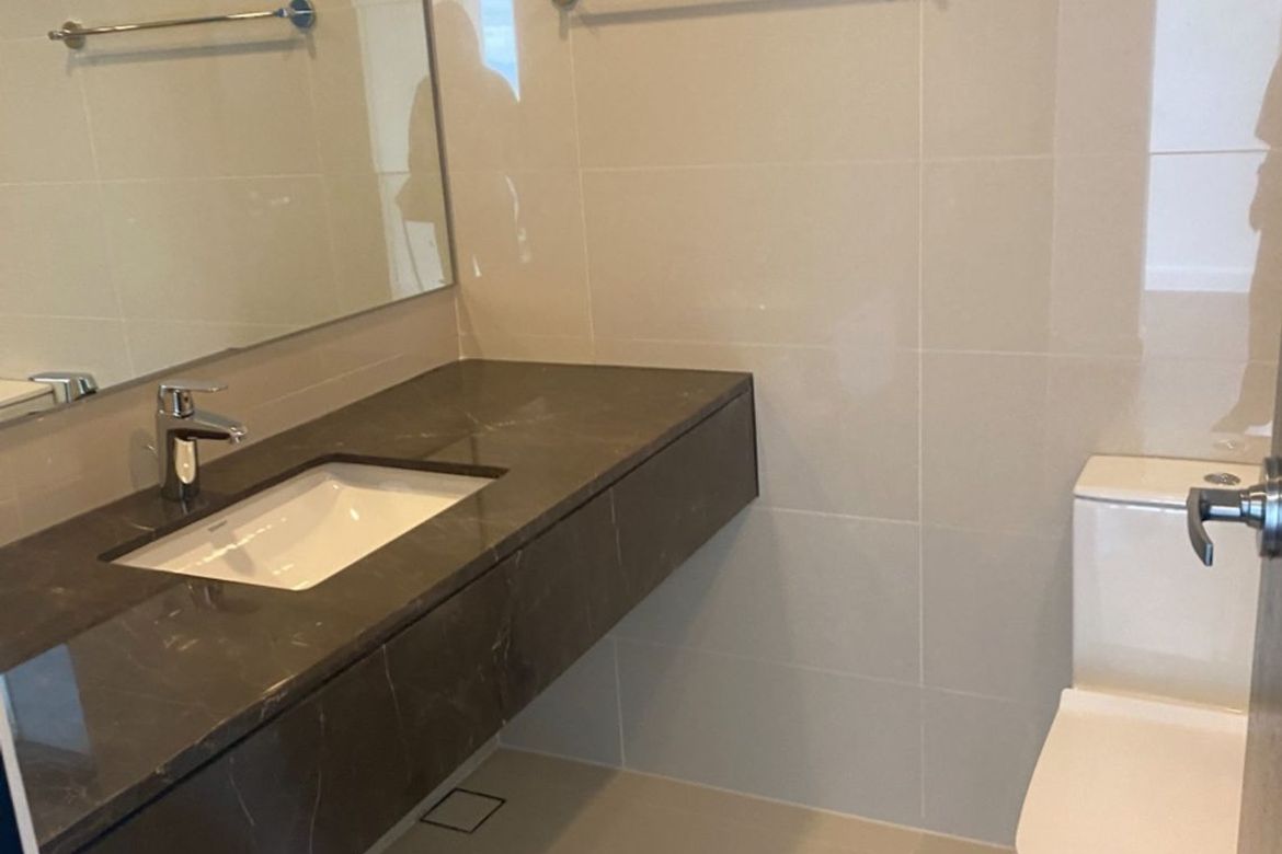 Luxury 2 Bedroom Apartment in West Gallery Place, Taguig City