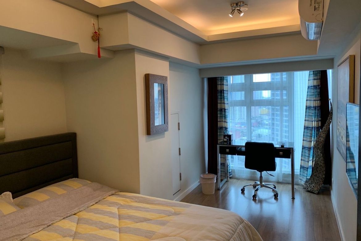 2 бөлмелі толық жабдықталған пәтер Escala, Макати