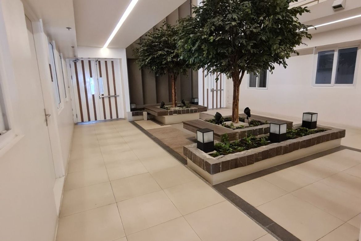 Luxury 2-Bedroom Sea View Apartment with Premium Amenities