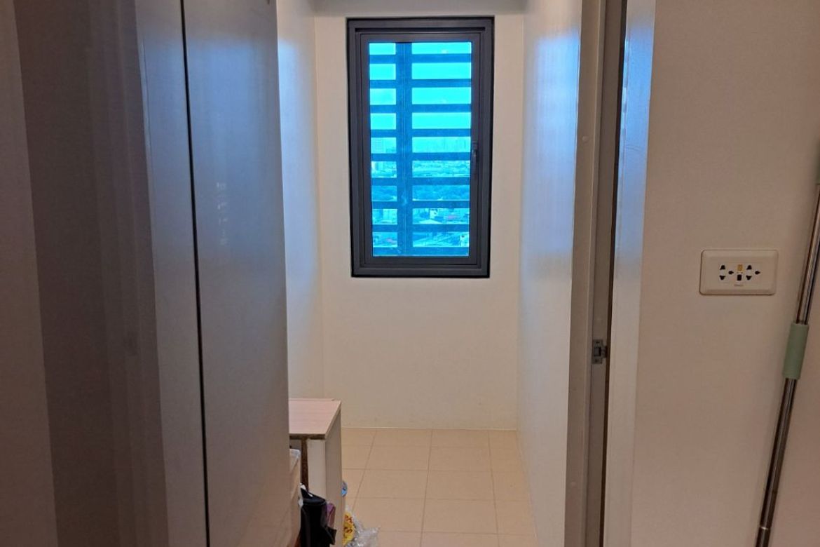 Fully Furnished 2-Bedroom Condo in Callisto, Makati City