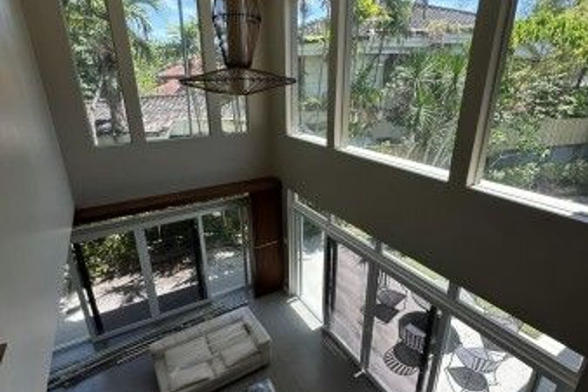 Spacious 5-Bedroom House in Ayala Alabang Village with Pool