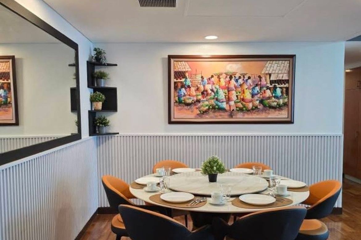 Luxurious 2-Bedroom Fully Furnished Apartment in Makati City
