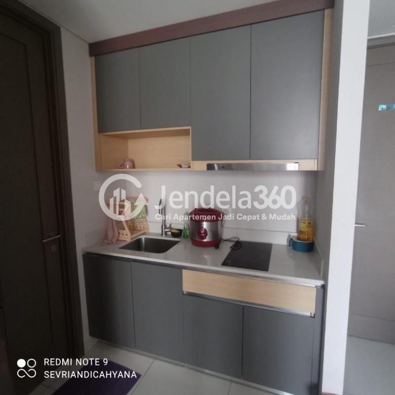 1-комнатная полностью меблированная квартира в Taman Anggrek Residence