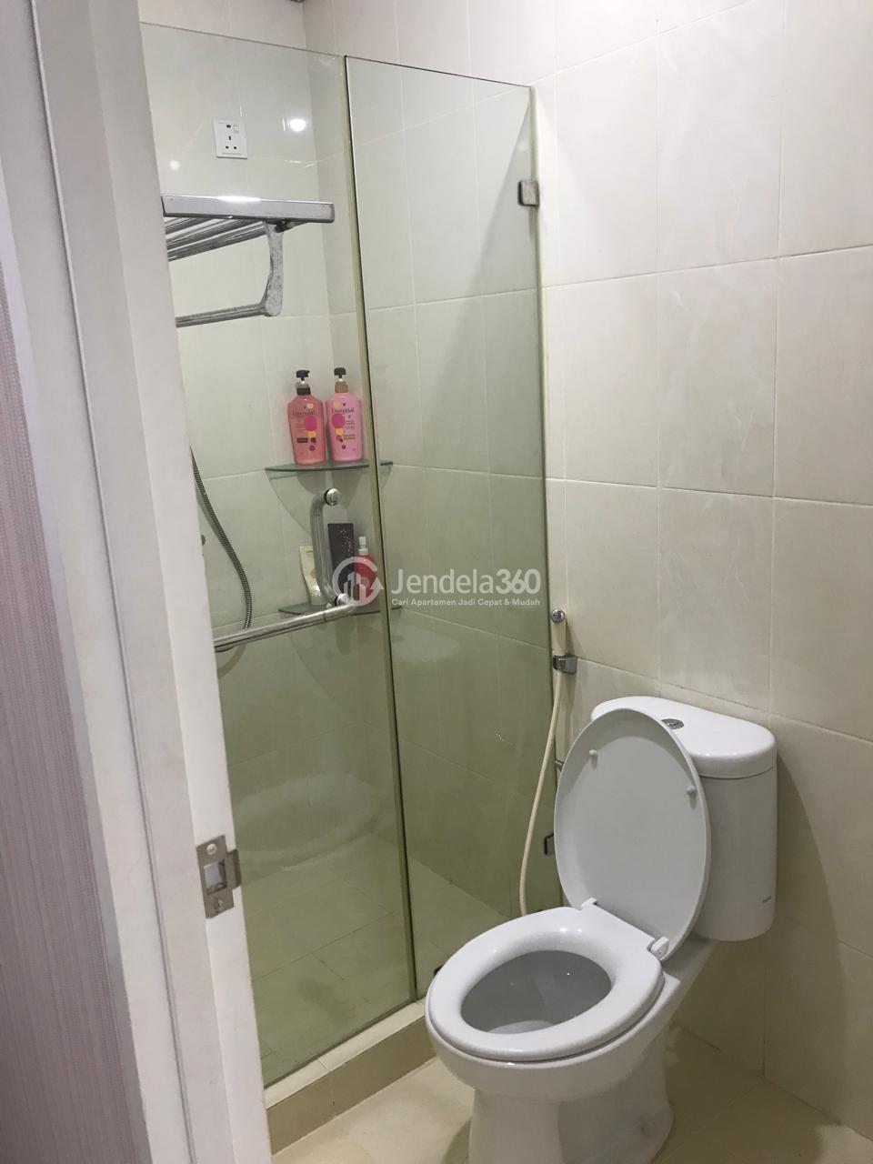 Fully Furnished Studio Apartment at Metro Park Residence