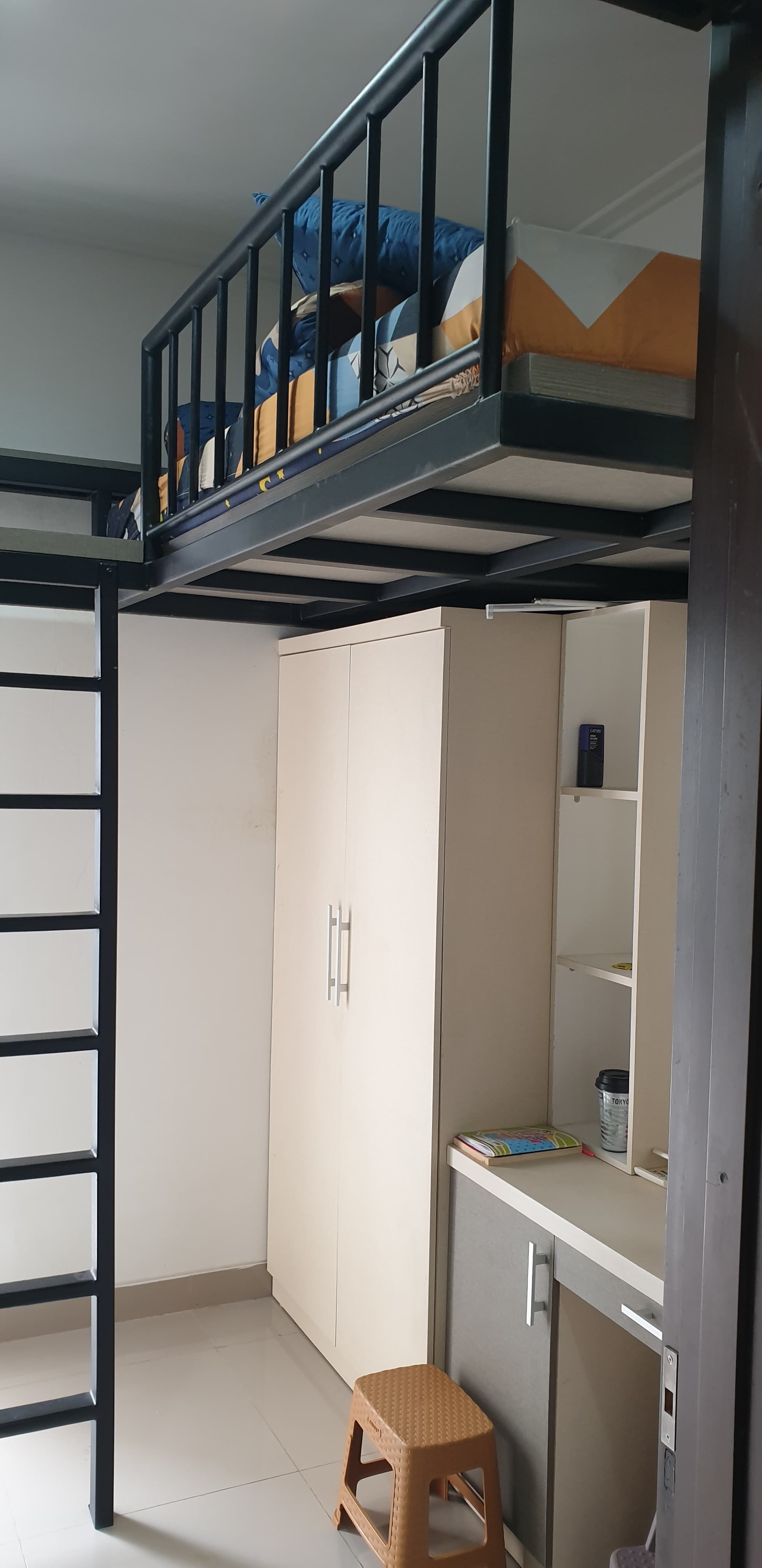 Renovated 2-Story House with Bunk Beds Near Clubhouse
