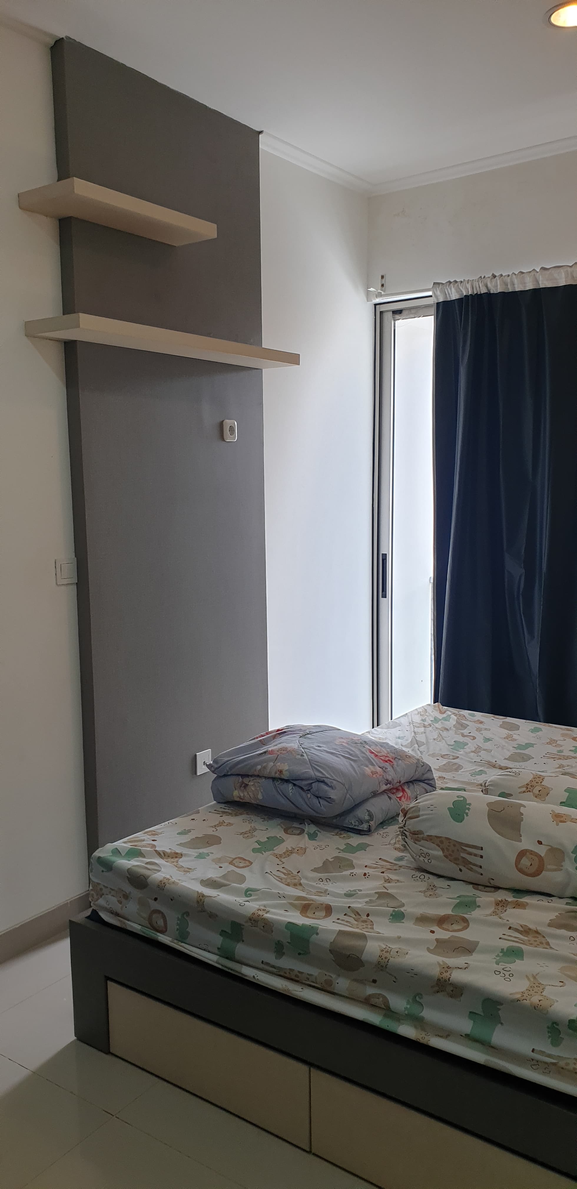 Renovated 2-Story House with Bunk Beds Near Clubhouse