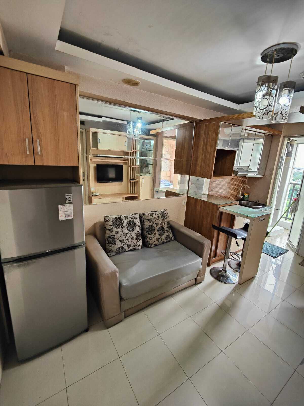 Furnished 2-Bedroom Apartment in Bassura City Complex