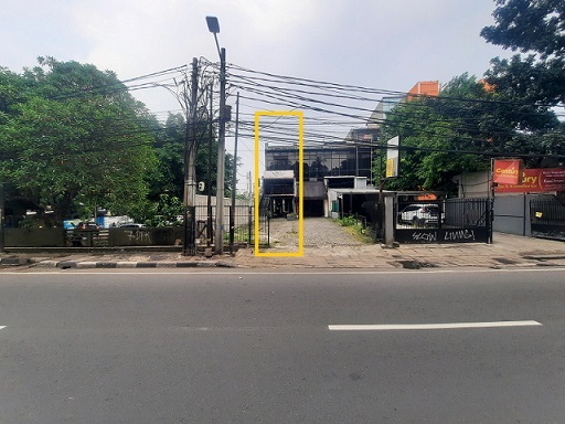 3.5-Floor Commercial Building Near Pasar Minggu