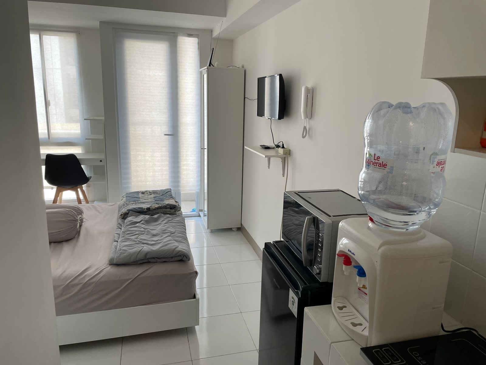 Tokyo Riverside PIK 2-дегі студиялық пәтер, көптеген құрылғылармен