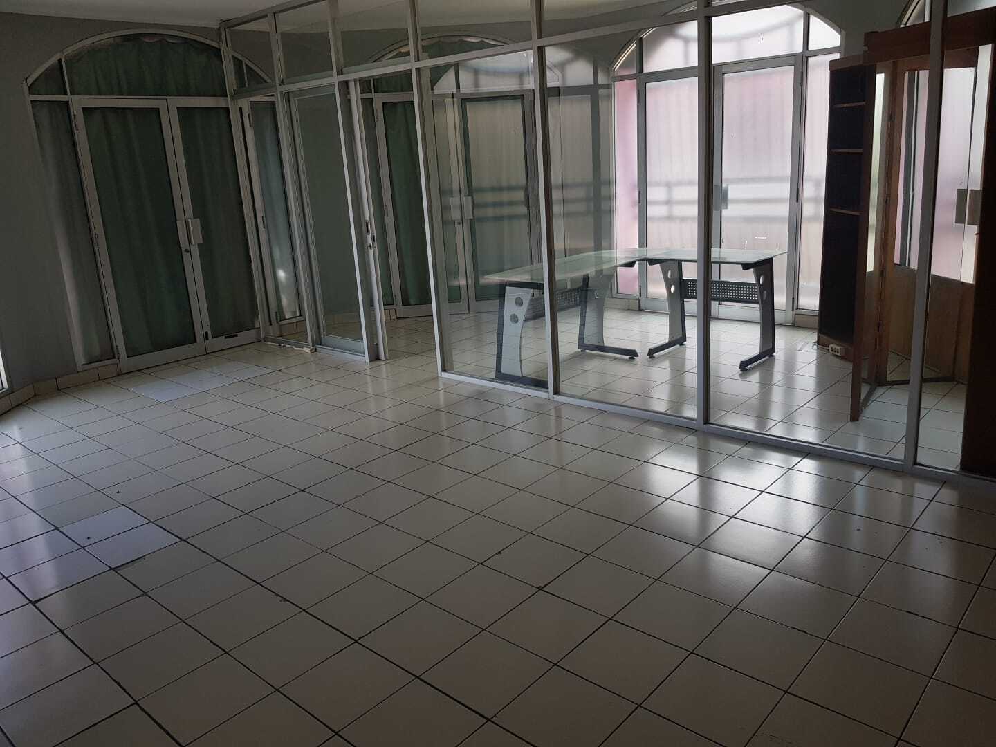 Ruko Commercial Space near Mall in Bandung