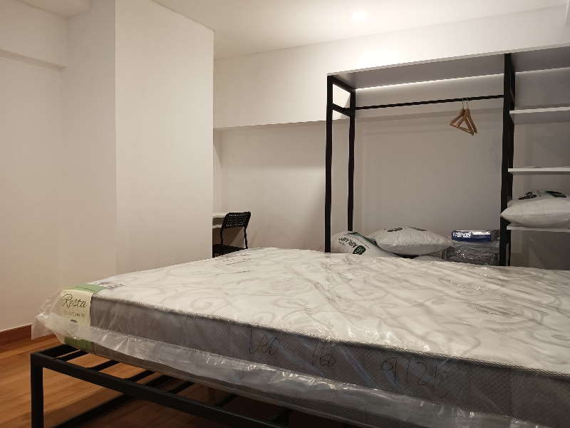 Modern Duplex Apartment Near Alam Sutra Mall