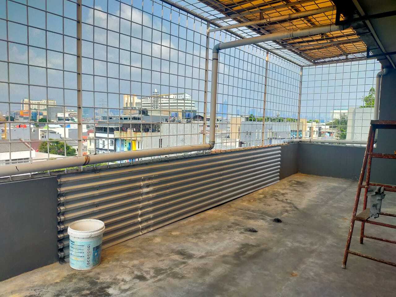4-Story Strategic Location Property