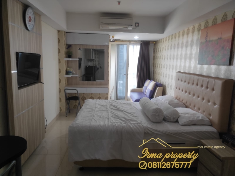 Furnished Studio Apartment with City View