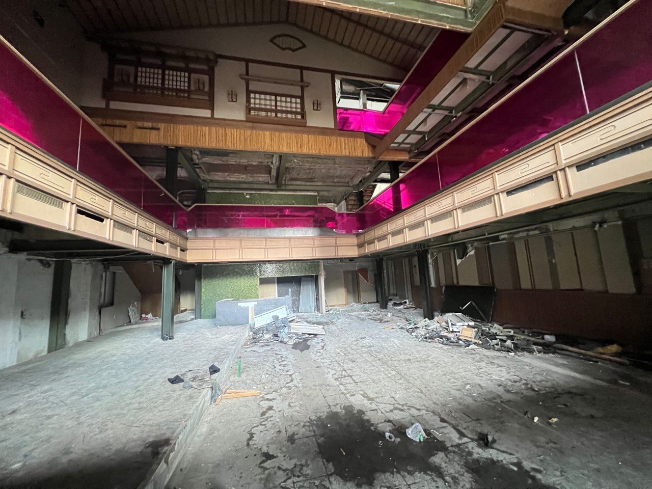 Commercial House/Ex-Restaurant in Strategic Senopati Location