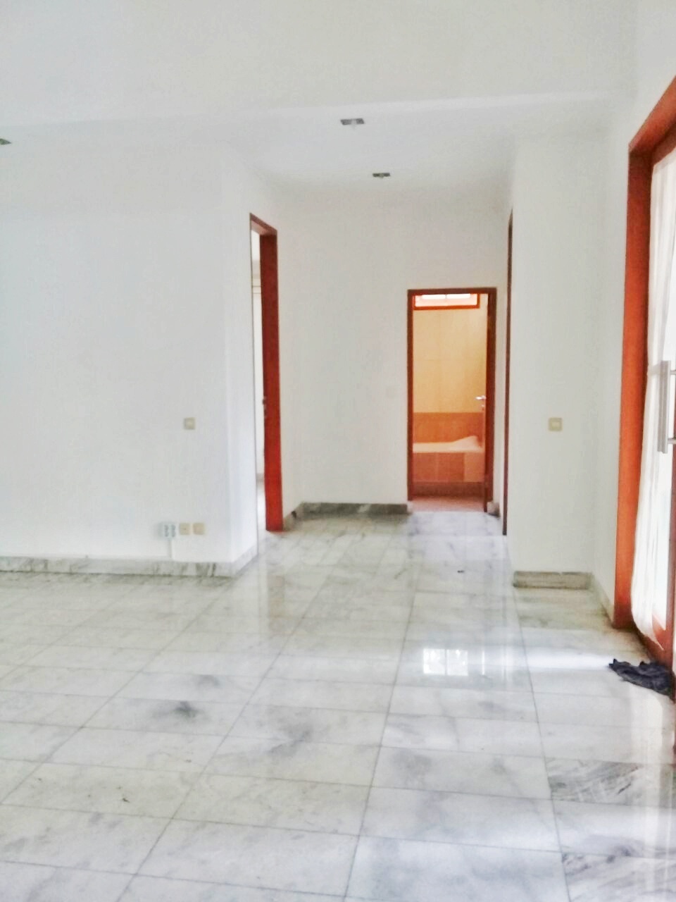 Spacious 5-Bedroom Kemang House with Garden
