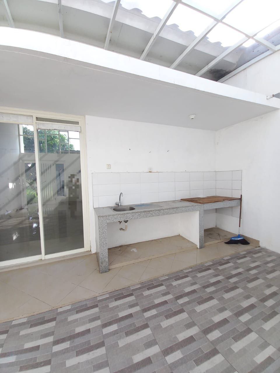 Villa Puncak Tidar Rental - Comfortable 3-Bedroom House in Strategic Location