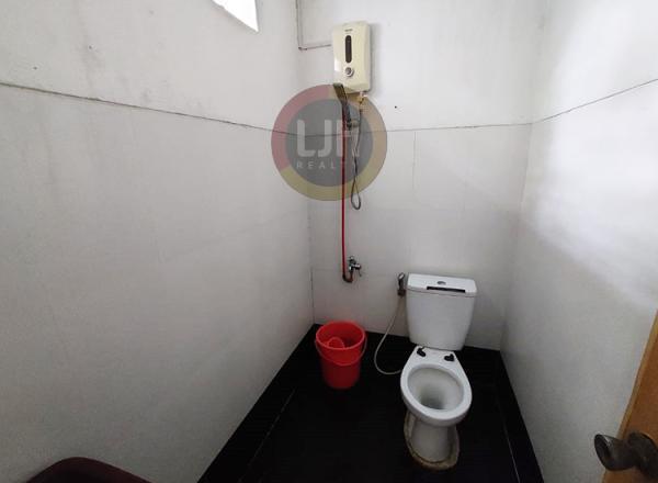 Cluster House in City Center with Strategic Location