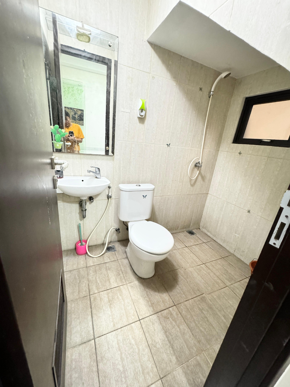 Fully Furnished Cluster House in Lavon 1, Cikupa Tangerang