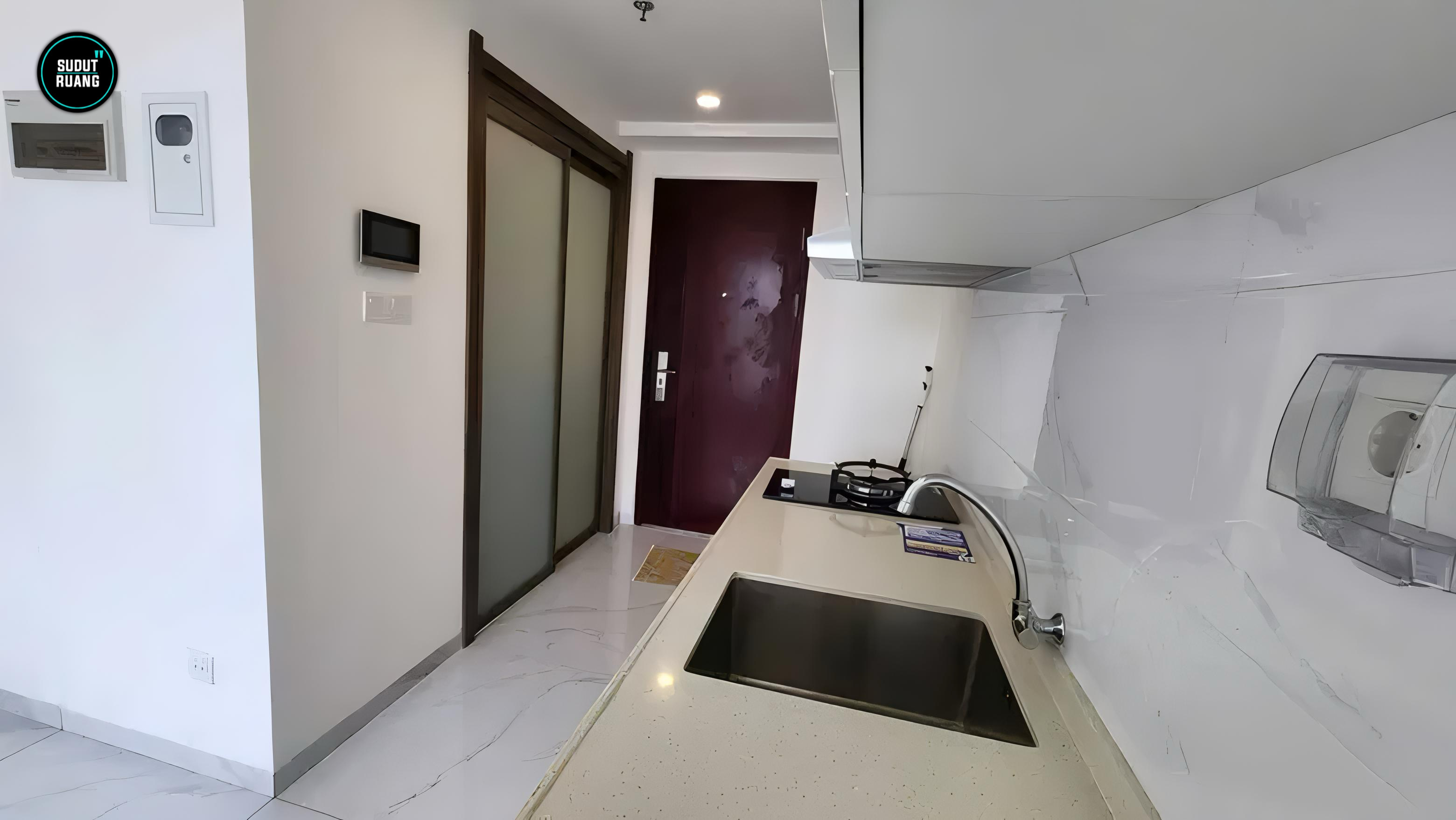 Modern Studio Apartment Near Jakarta Premium Outlets