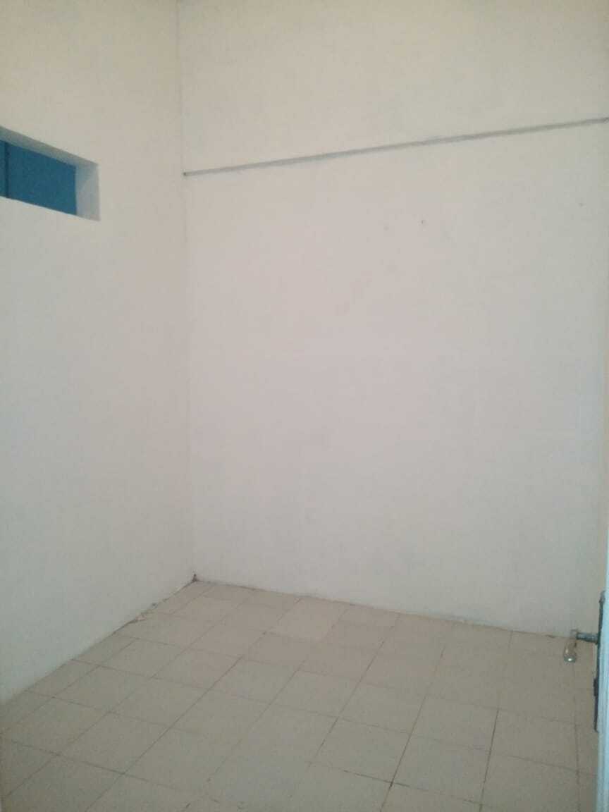 Просторный 3-комнатный дом в Pamulang Permai