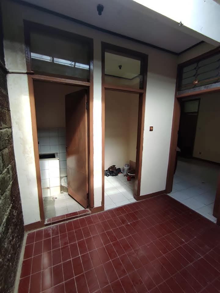 1-Story House near Margacinta Street with 3 Bedrooms