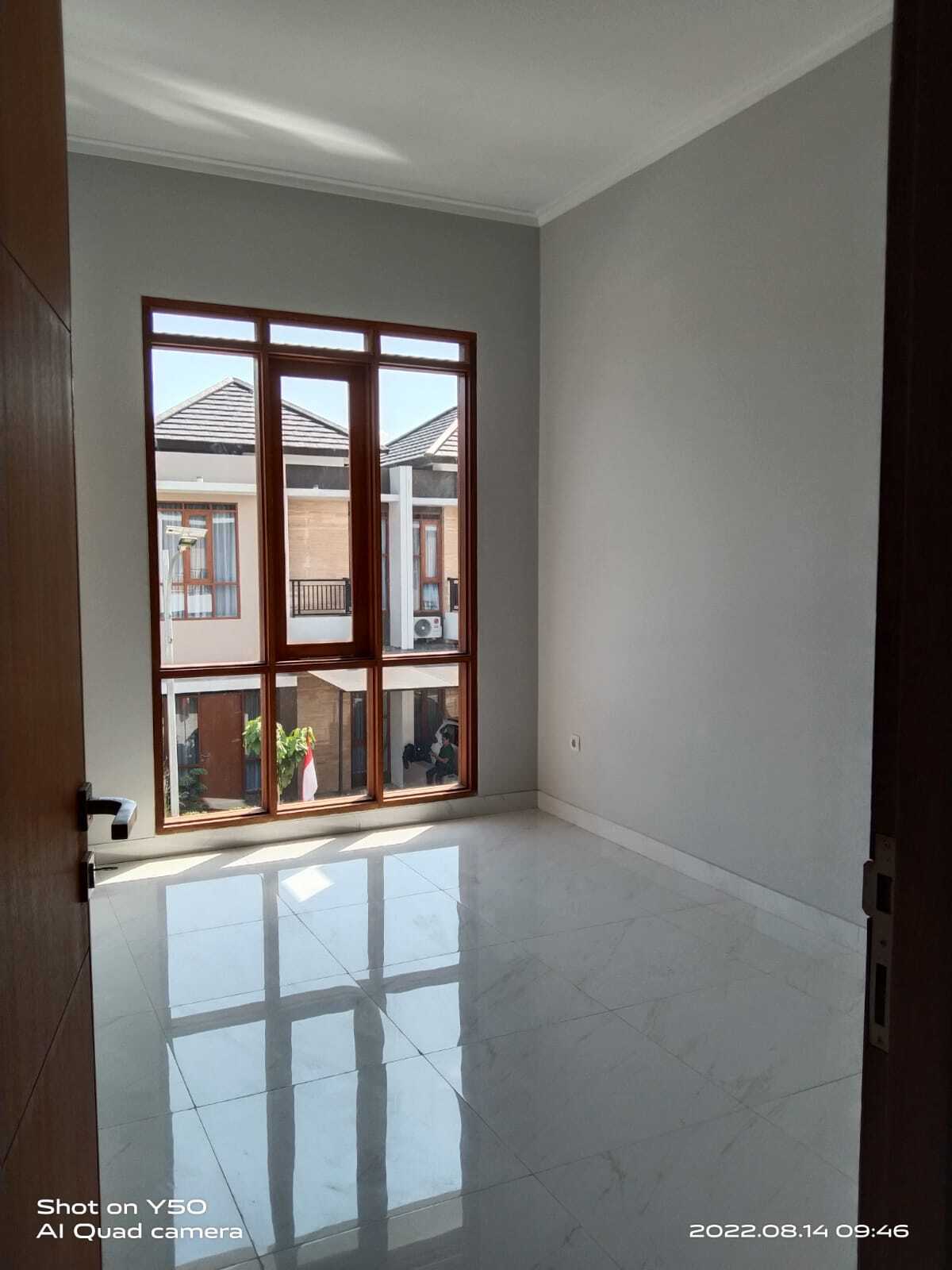 New House in Cherryfield (Buah Batu)