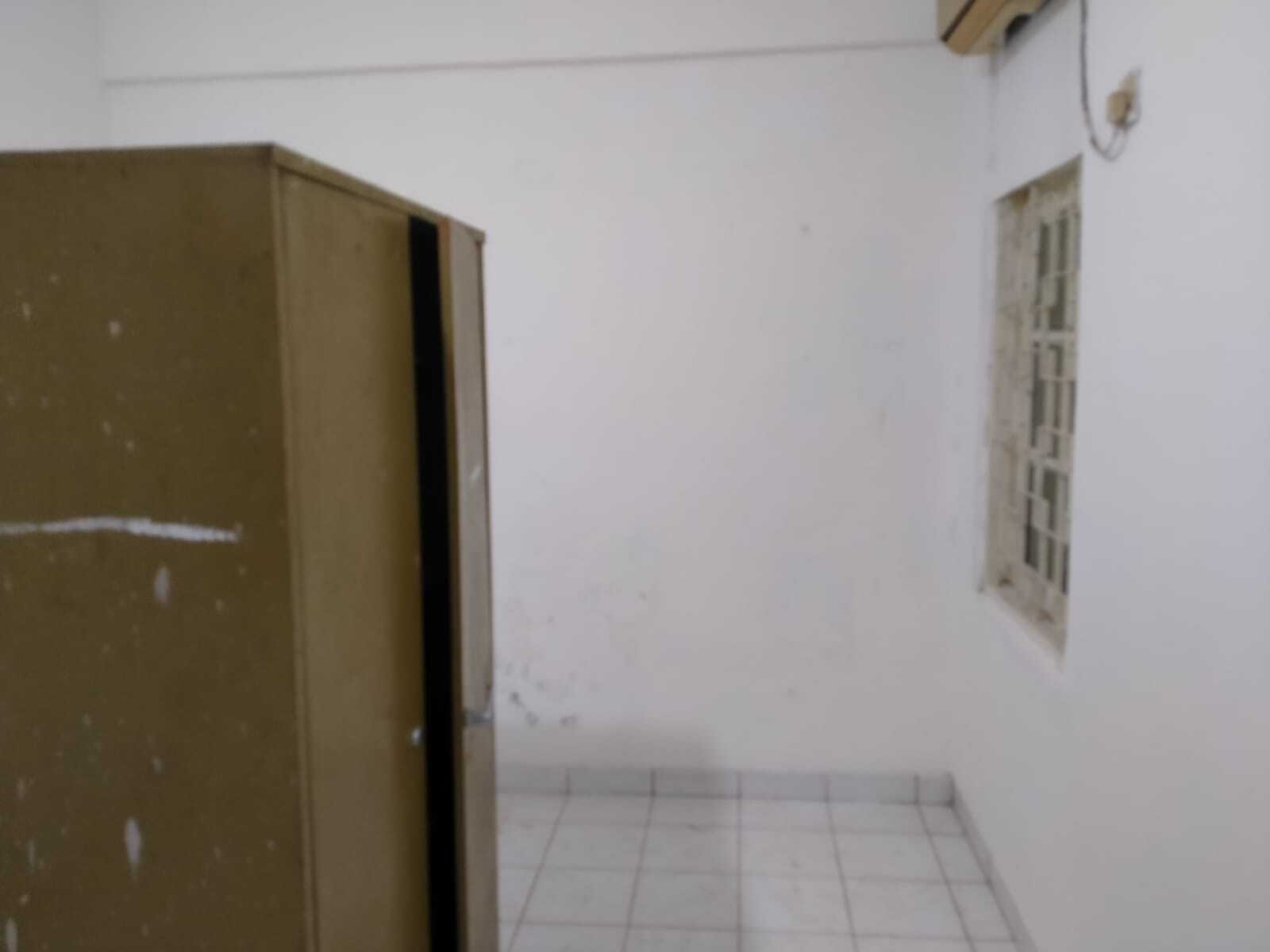 Келапа Гадингтегі үй - 4 жаттық бөлме, 2 жуынатын бөлме, гараж