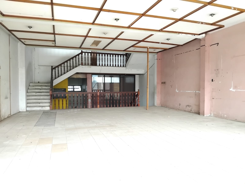 Large 4-Story Commercial Building on Siliwangi Street