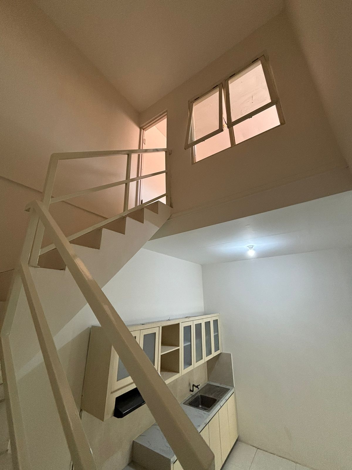 1.5 Story House with 3 Bedrooms and Carport
