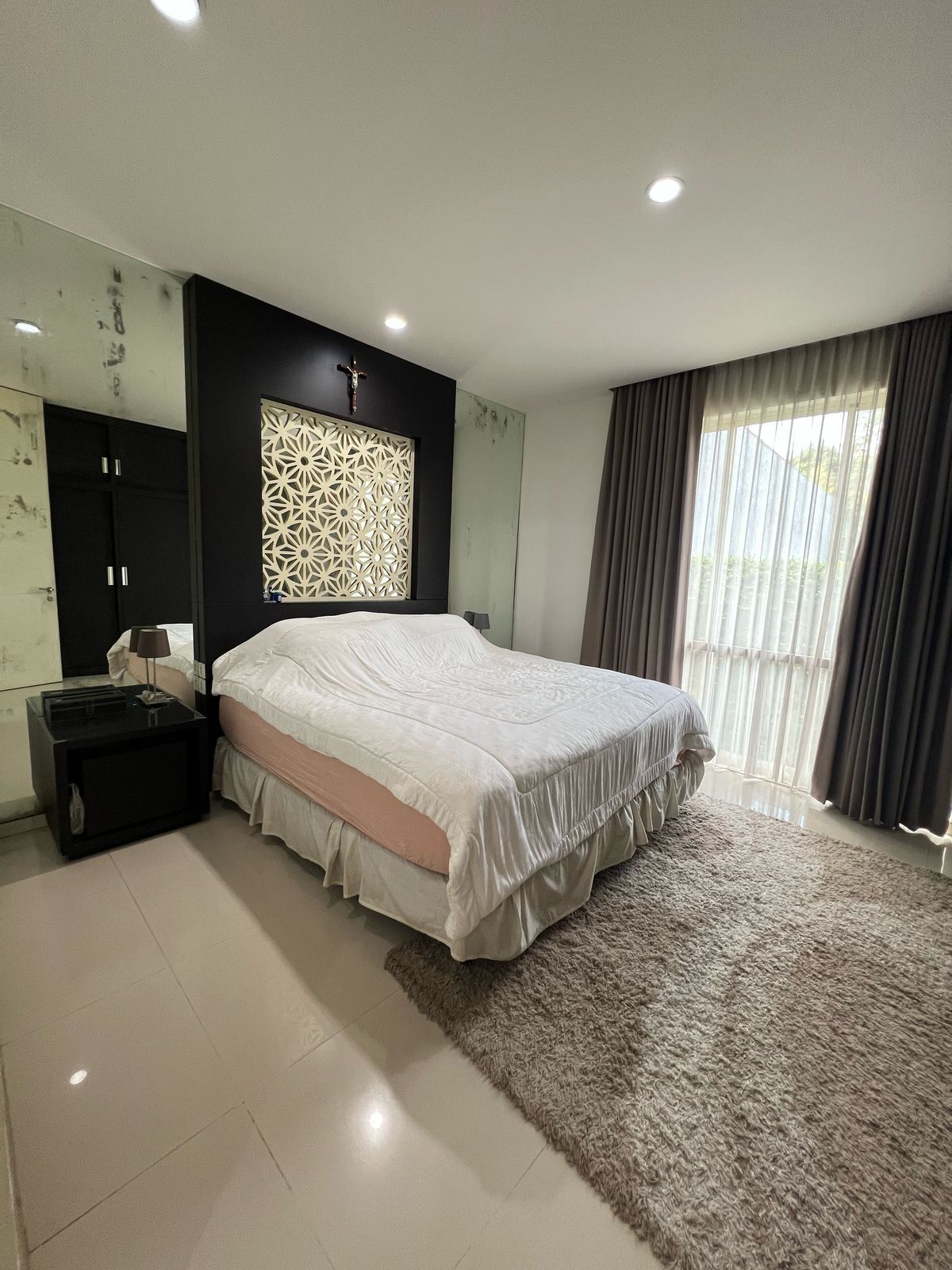 Furnished 3-Bedroom House in Graha Famili