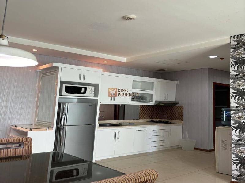 Thamrin Residence-тегі 2 бөлмелі пәтер, Орталық Джакарта, бассейн көрінісі