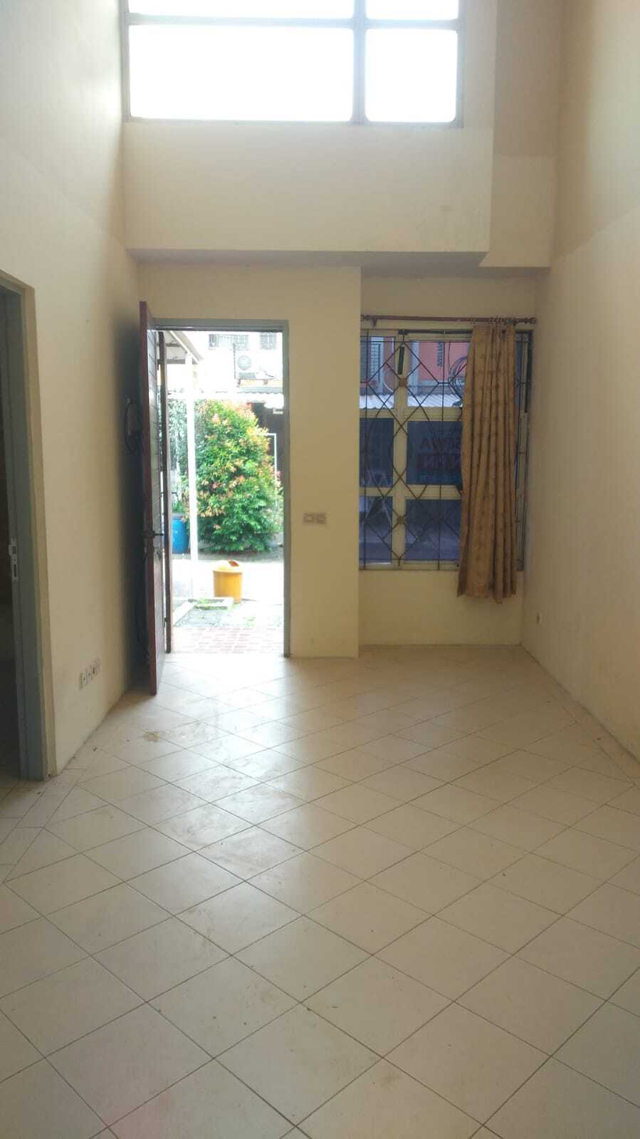 2-жатақты үй Taman Permata Сектор 3, Lippo Karawaci