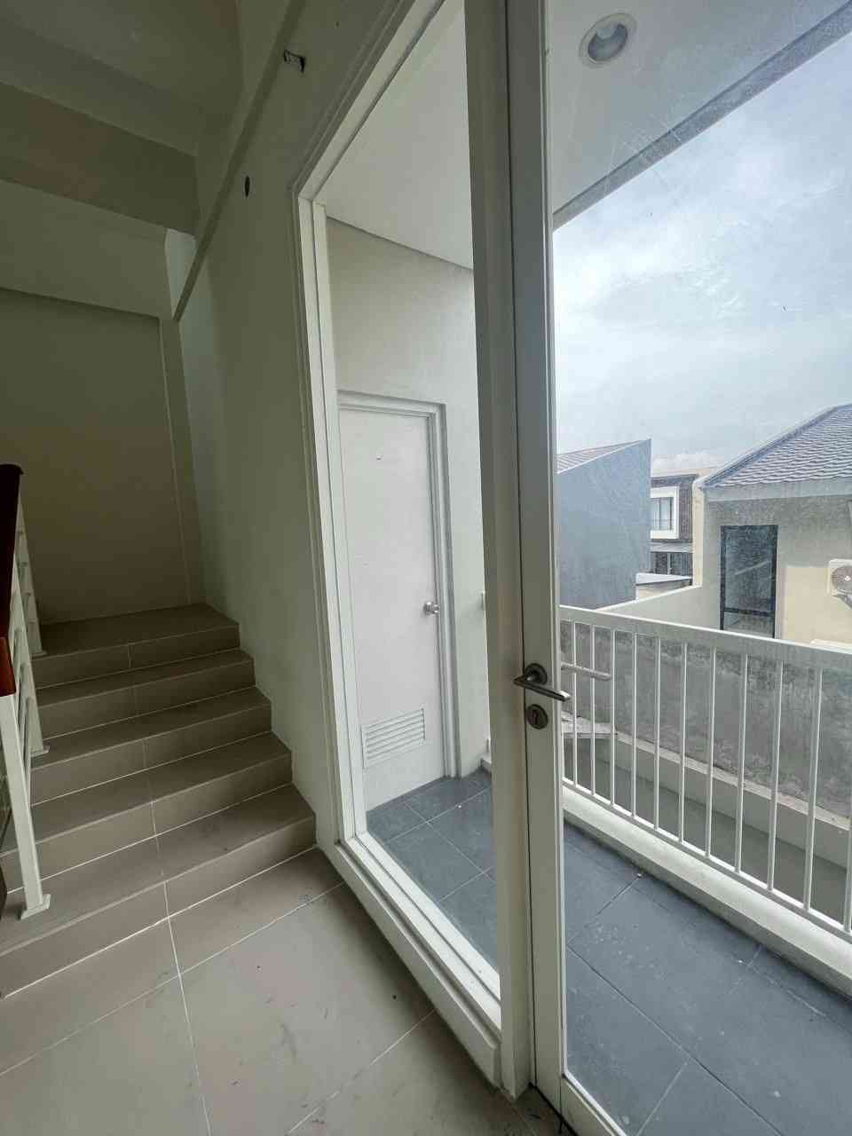 Commercial Space in Citraland, Surabaya