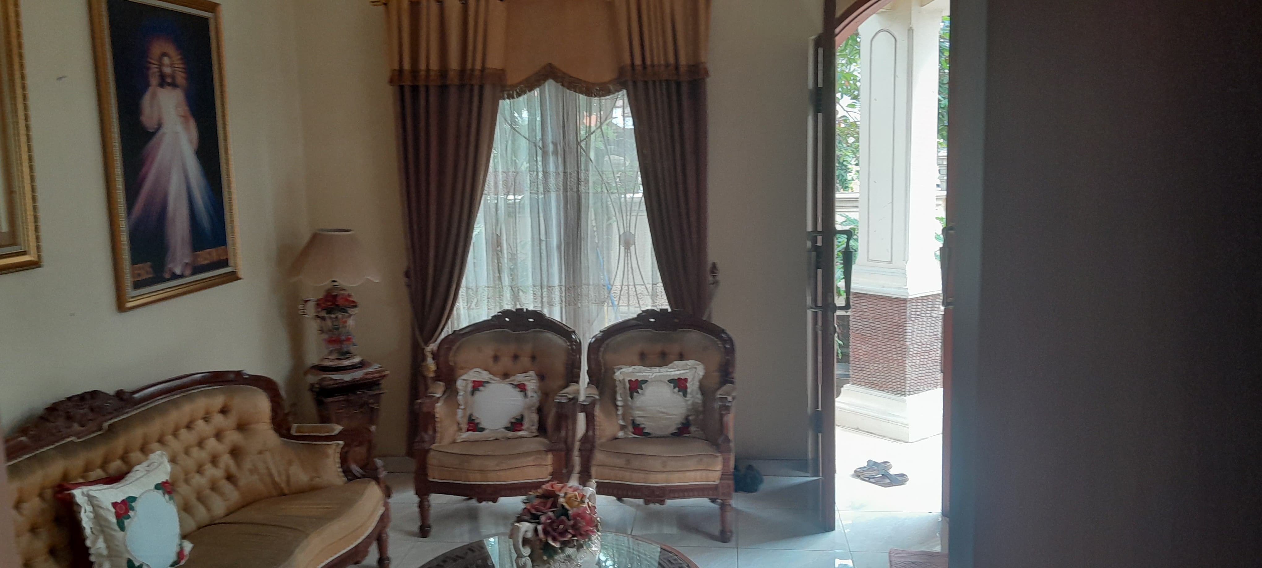 Spacious Family Home in Taman Buaran Indah, East Jakarta