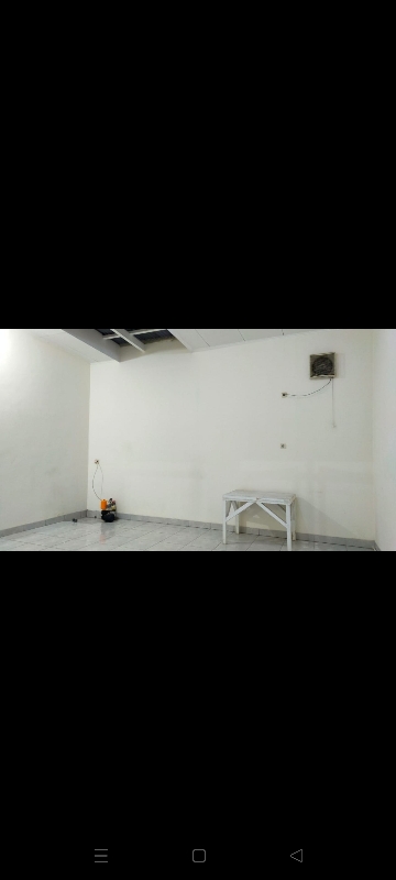 Spacious Property with AC and Covered Parking