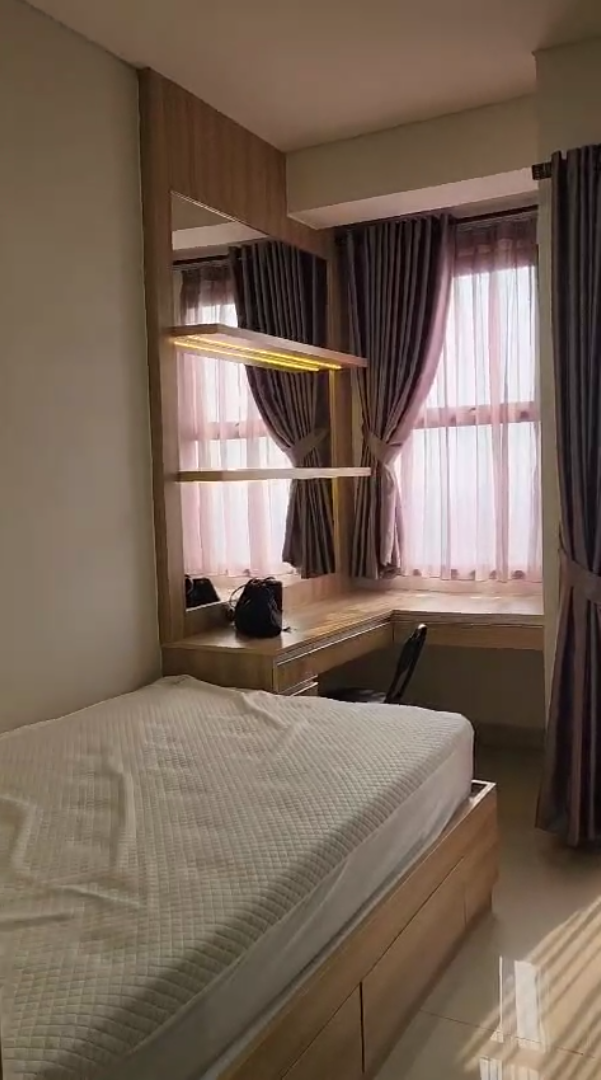 Modern Studio Apartment with City View, High Floor