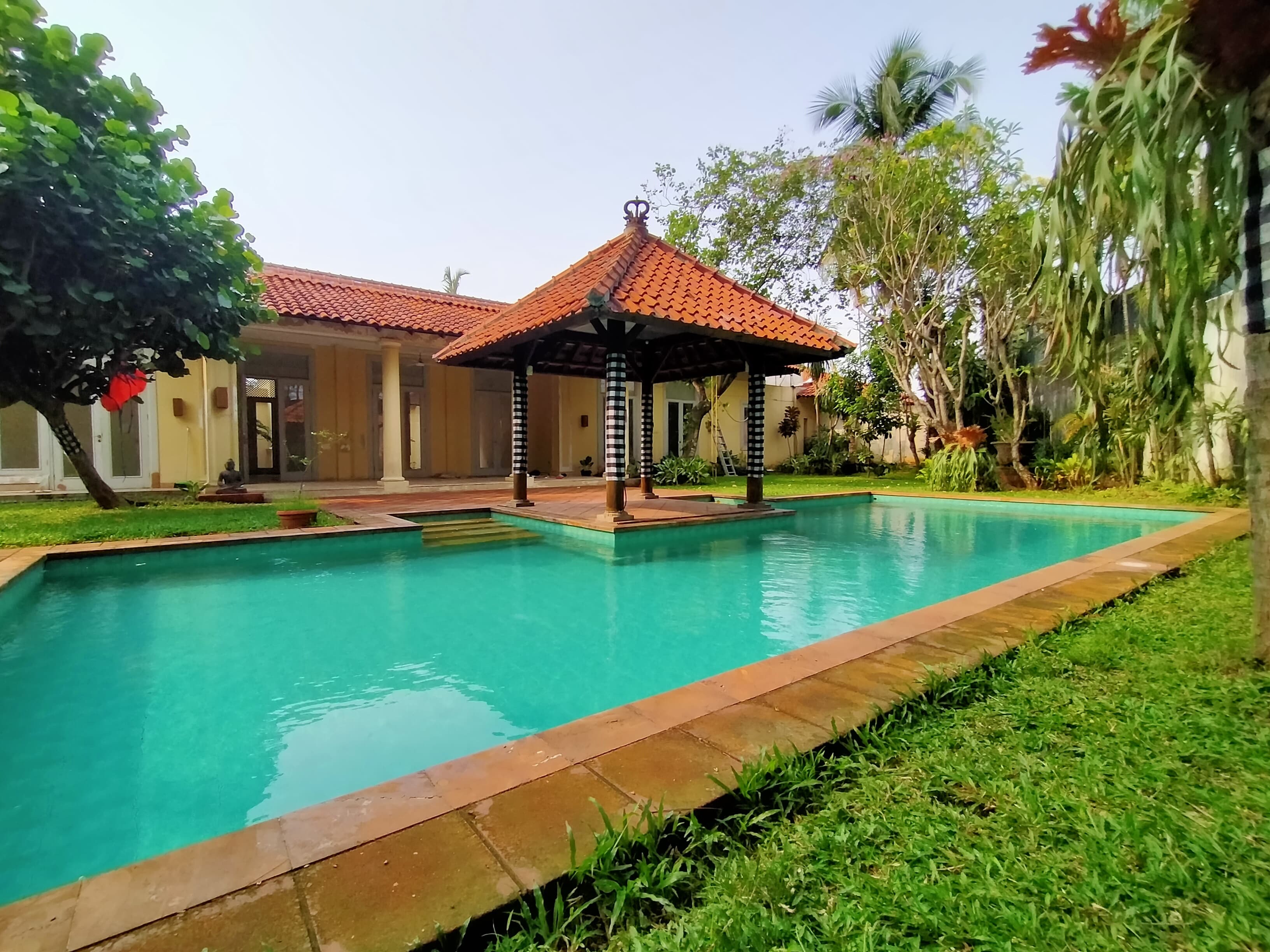 Spacious Kemang Villa with Pool and Garden