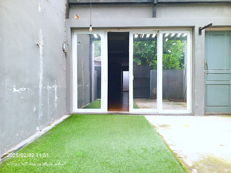 Spacious House with Garden Near Pasar Minggu