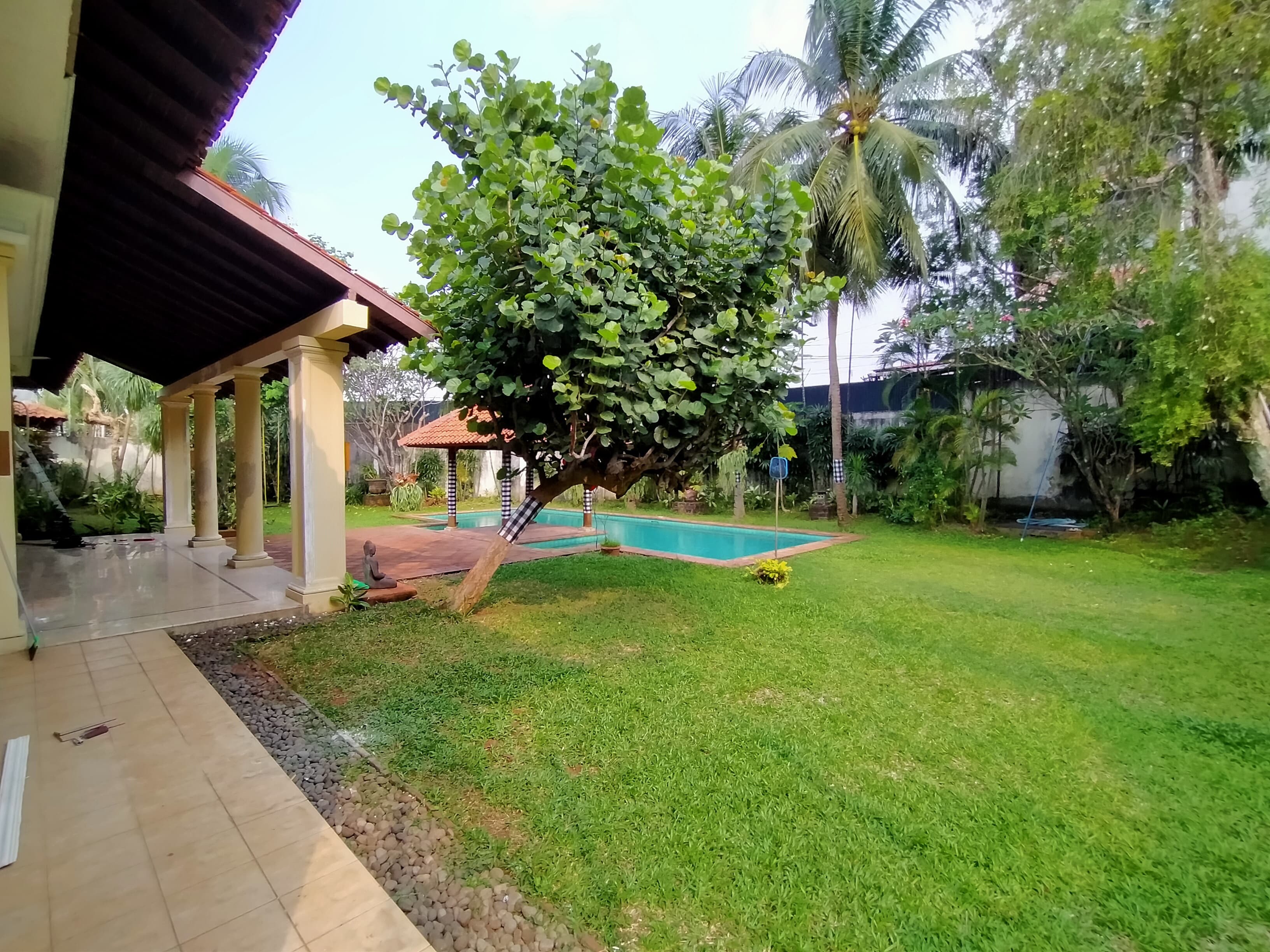 Spacious Kemang Villa with Pool and Garden
