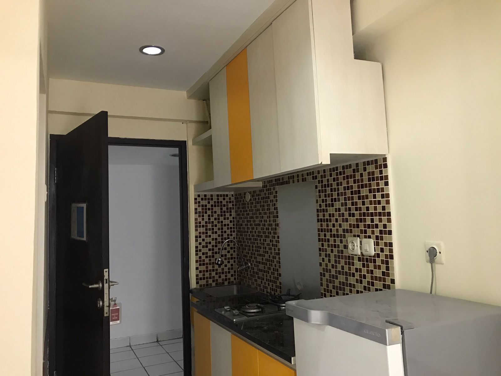 Modern 1-Bedroom Apartment Near Cihampelas Mall