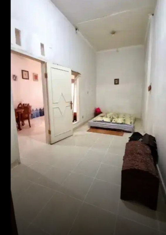 Furnished 3-Bedroom House in Duren Sawit