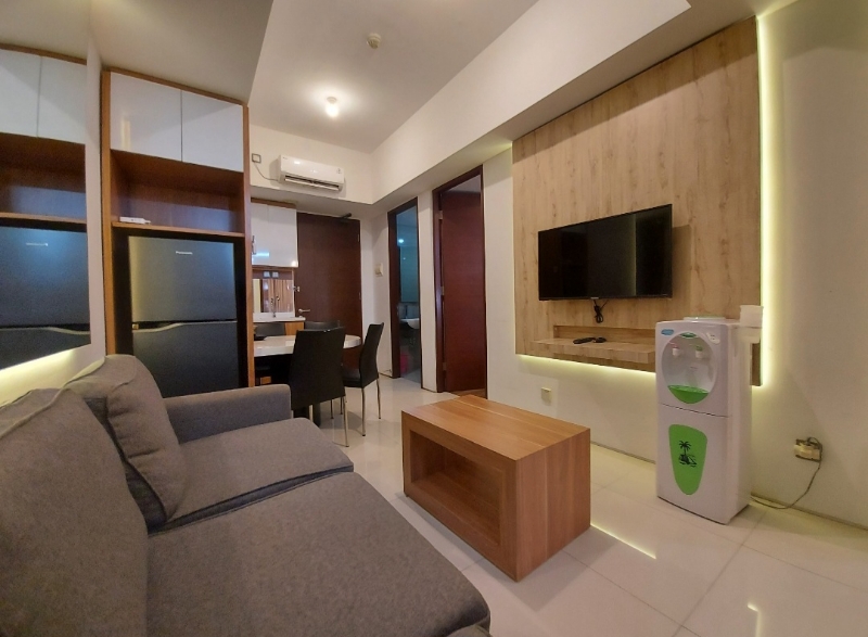 Furnished 2-Bed Apartment with City View