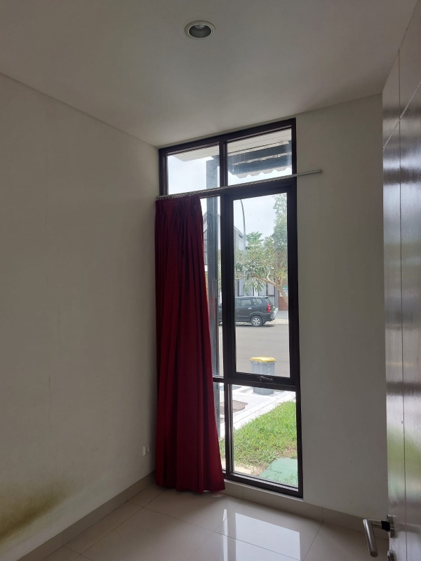Modern 2-Bedroom House with Pool in Citra Raya